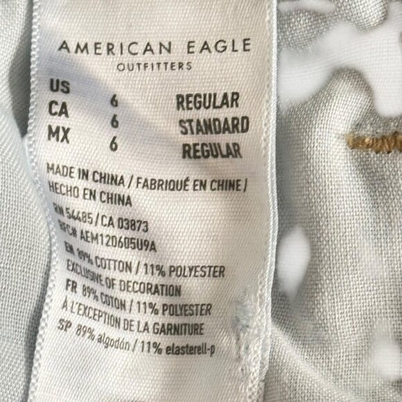 American Eagle Tom Girl Ripped Distressed Button Fly Med Wash Jeans - Picture 11 of 13